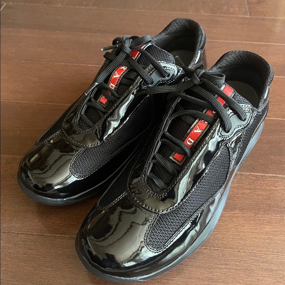 Prada Milano - Picture 3 of 11